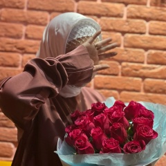 Малика Кинаяр, 14.04