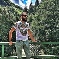 Harun-Reşit Harun-Reşit, Mersin