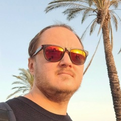 Андрей Попов