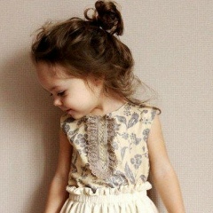 Даша Авонагиш, Москва