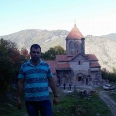 Vahan Manukyan, Ереван