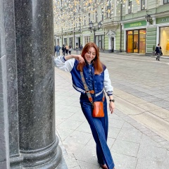 Анюта Левинская, Москва