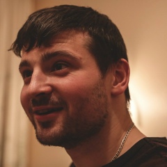 Дима Козинер, Москва