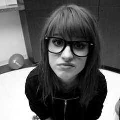 Flores Netzarí, 08.02.1996, Colima