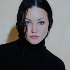 Алёна Иванова, Amsterdam