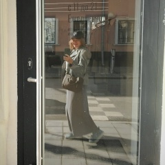 Leo Leo, Москва