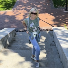 Валентина Черкас, Санкт-Петербург