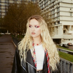 Лиза Дрозд, 18.09.1999, Москва