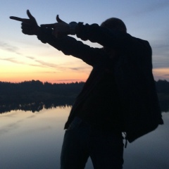 Максимка Николаев, Санкт-Петербург