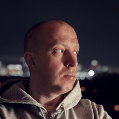 Ярослав Мезенцев, Москва