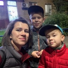 Анна Печеник