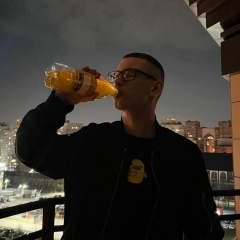 Денис Михайлов