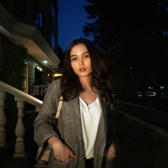 Malika Deheb, 05.12, Wien