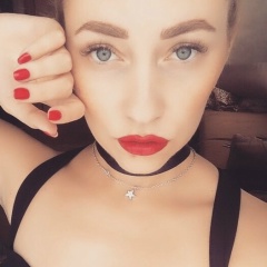 Алена Полякова