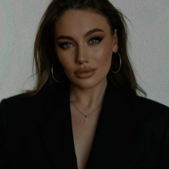Alina Mi