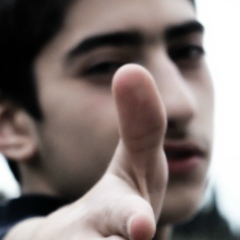 Демис Шавешян, Тбилиси