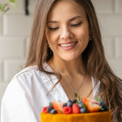 Елена Богданова, Москва