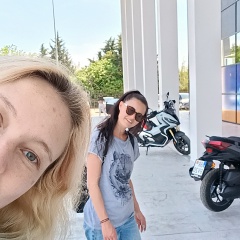 Лёля Александрова, Москва