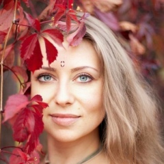 Елизавета Чернякова, Санкт-Петербург