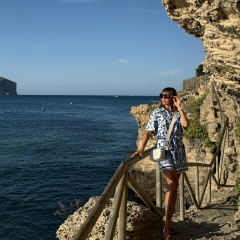 Аня Санина, 09.04