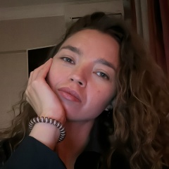 Алина Карельсон, Москва