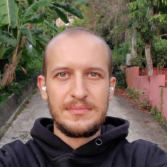 Виталий Мурадов