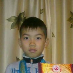 Роллан Аканов