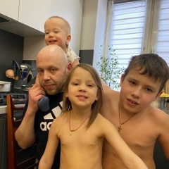 Павел Слишком-Громкая, 08.04.1983, Москва