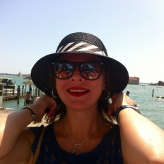 Юлия Ушакова, Санкт-Петербург