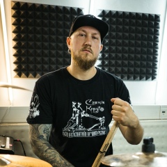 Антон Самохвалов