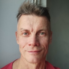 Евгений Мартынов, Санкт-Петербург