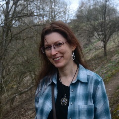 Юлия Тихомирова, Санкт-Петербург