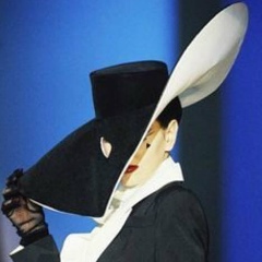 Элина Гамидова, 31.07, Баку