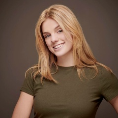 Александра Собакарь