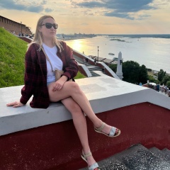 Лена Булычева