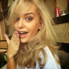 Alexia Maria Ţalavutis, 27.05.1990