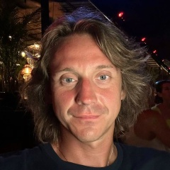 Валентин Медведев, 14.10, Санкт-Петербург