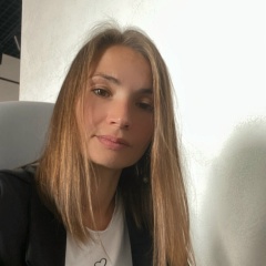 Юля Климова, Москва