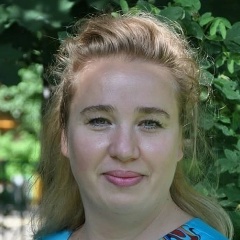 Елена Антонова, Москва