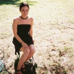 Настя Артёмова, Paris