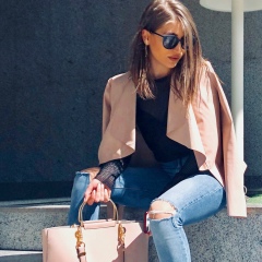 Syuzi Minasyan, Ереван