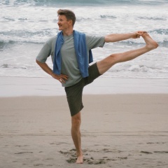 Никола Левус, 25.08