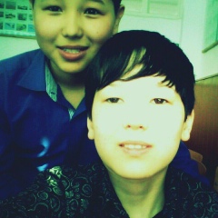 Asik Asik, Астана