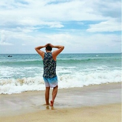 Anton Akimov, Москва