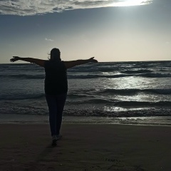 Юлия Петри, 20.02, Натухаевская