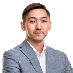 Бауржан Сулейменов, Алматы