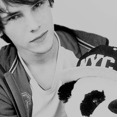 Коля Романенко, 24.02.1998, Днепр (Днепропетровск)