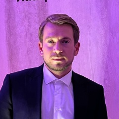 Валерий Ручий, 02.05, Москва