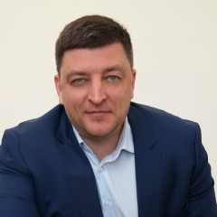 Станислав Толстой, Санкт-Петербург