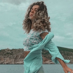 Юлия Бржезицкая, 02.05, Москва